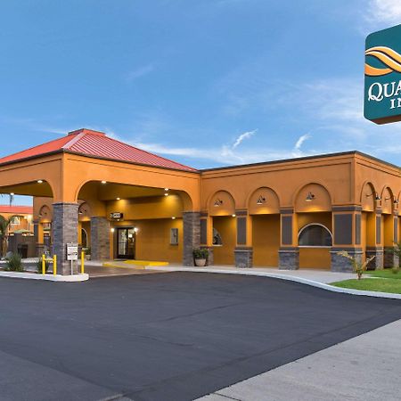 Quality Inn Redding Near I-5 Buitenkant foto