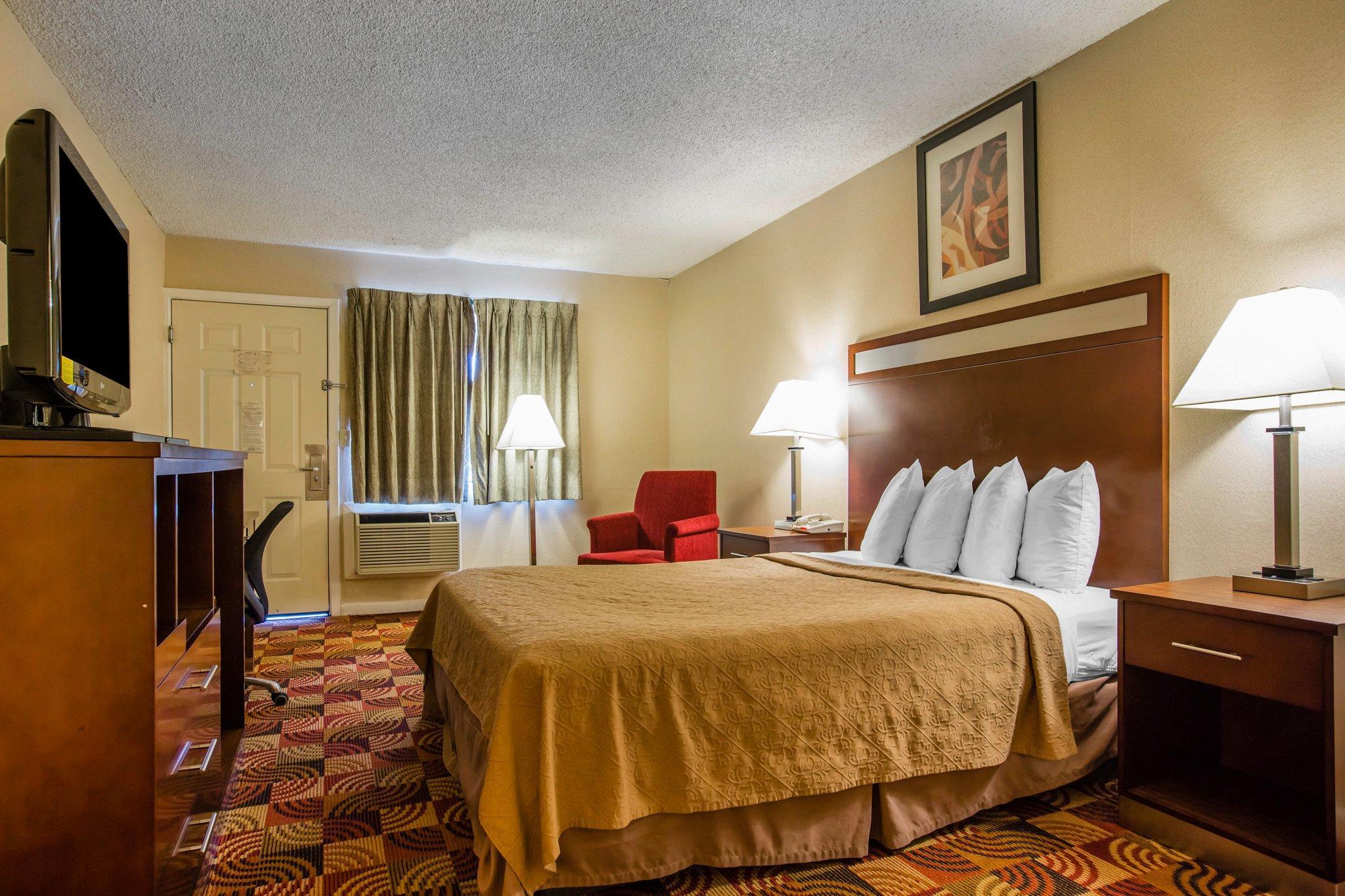Quality Inn Redding Near I-5 Buitenkant foto