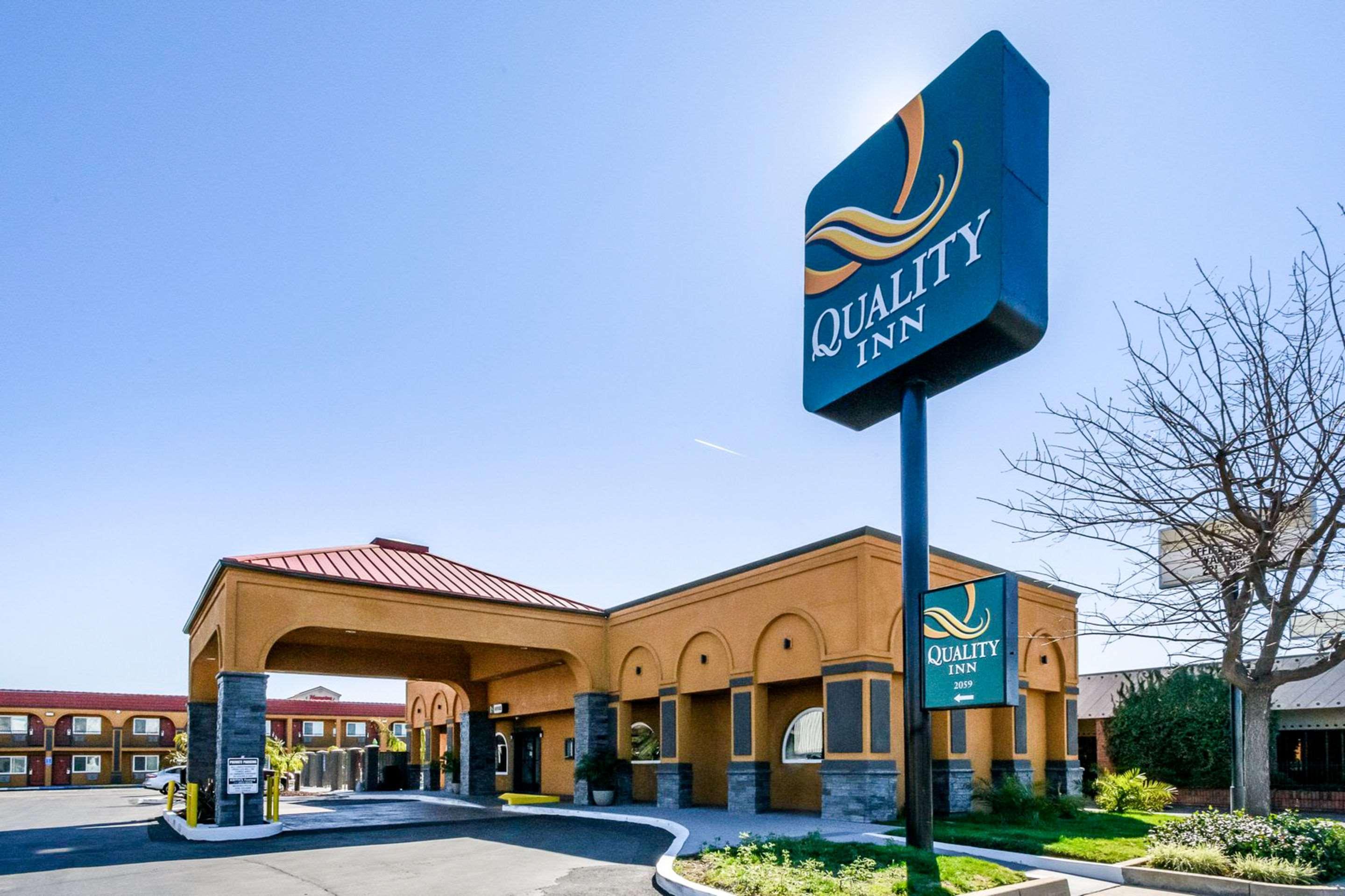 Quality Inn Redding Near I-5 Buitenkant foto