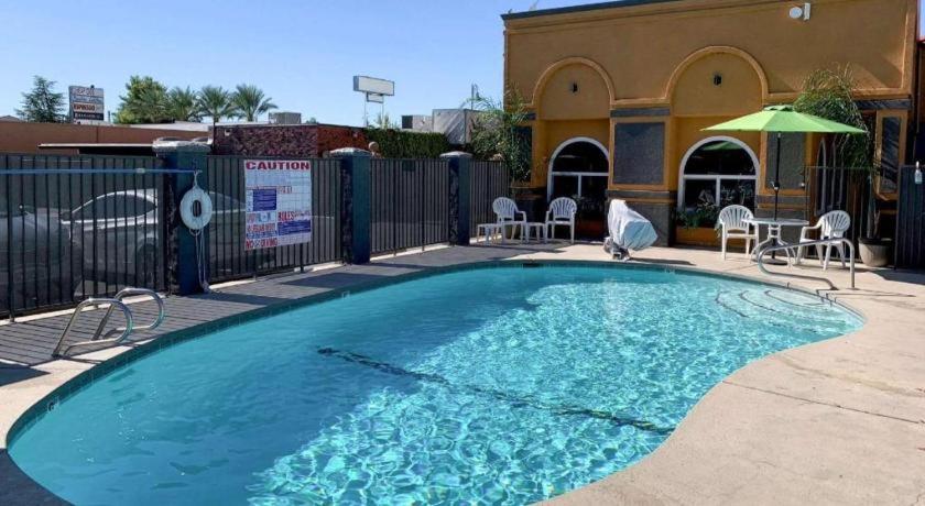 Quality Inn Redding Near I-5 Buitenkant foto
